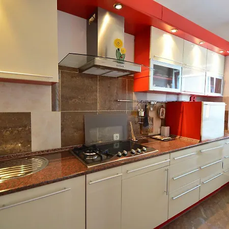 Tihomir-1 By Interhome * Veprinac